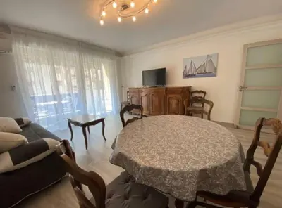 Coin salon dans l'établissement C029-Appartement spacieux a deux pas de la Croisette