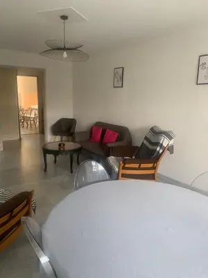 Coin salon dans l'établissement ANTIBES appartement 2 chambres