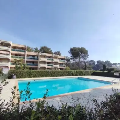 Studio Antibes Piscine Wifi