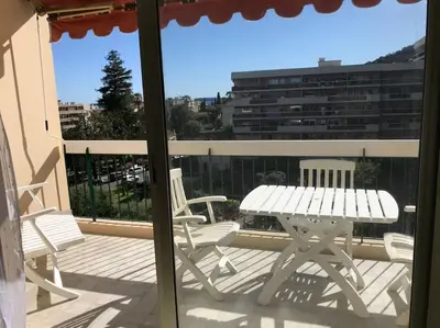 Balcon ou terrasse dans l'établissement Studio « Oasis Provençale »
