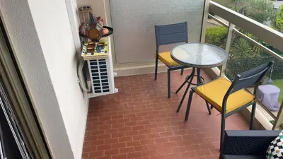 Balcon ou terrasse dans l'établissement Joli studio vue mer, piscine, Tennis, Parking