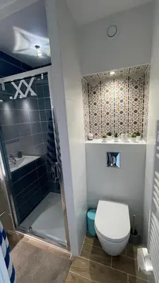 Salle de bains dans l'établissement Joli studio vue mer, piscine, Tennis, Parking