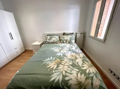 Un ou plusieurs lits dans un hébergement de l'établissement Superbe appartement 2P climatisé - Plages à pieds