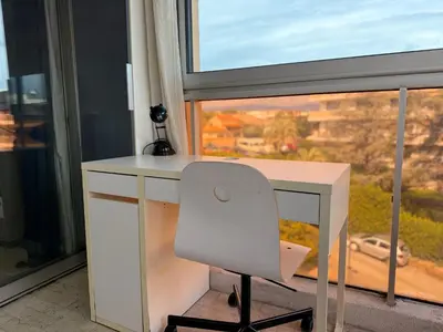 Balcon ou terrasse dans l'établissement Dernier étage vue mer avec parking et piscine