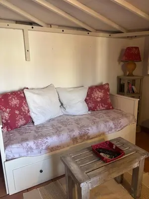 Un ou plusieurs lits dans un hébergement de l'établissement studio avec chambre en mezzanine
