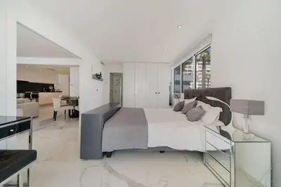 Cuisine ou kitchenette dans l'établissement REF 1337 - Cannes Croisette - Sea view apartment for rent