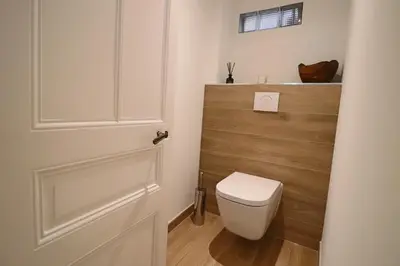 Salle de bains dans l'établissement Les Palmiers, Antibes Center, Walk to Beach, AC, WiFi