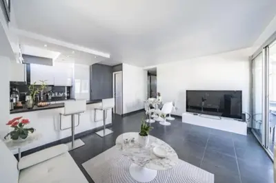 Cuisine ou kitchenette dans l'établissement Rooftop la Croisette