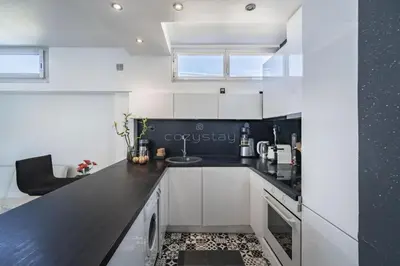 Cuisine ou kitchenette dans l'établissement Rooftop la Croisette