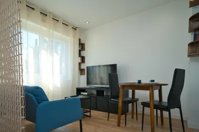 Télévision ou salle de divertissement dans l'établissement Studio climatisé refait à neuf