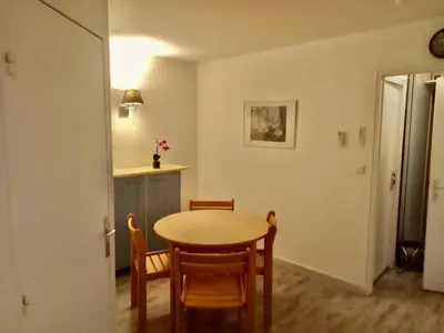 Plan de l'établissement Résidence de Vacances avec piscine & Transat, à 2 minutes de la mer -Bât n7 - 2 appartements côte à côte terrasse communicante selon les disponibilités