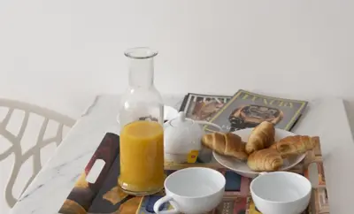 Options de petit-déjeuner proposées aux clients de l'établissement Renovated studio near the CROISETTE