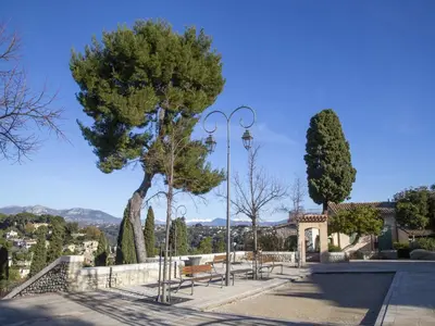 Vue générale sur la montagne ou vue sur la montagne depuis l'appartement