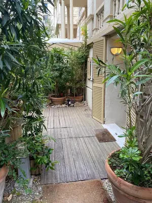 Jardin de l'établissement Les Fleurs