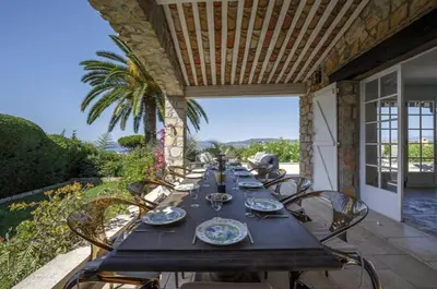 Balcon ou terrasse dans l'établissement La Pastourelle