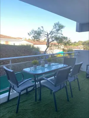 Piscine de l'établissement Home Sweet Home ou située à proximité