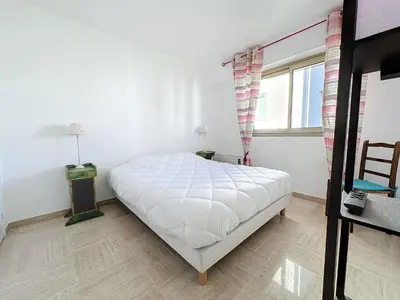 Un ou plusieurs lits dans un hébergement de l'établissement 78m2 Terrasse vue mer à 50m de la Croisette