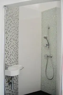 Salle de bains dans l'établissement Cannes plage 2 pièces Croisette centre ville
