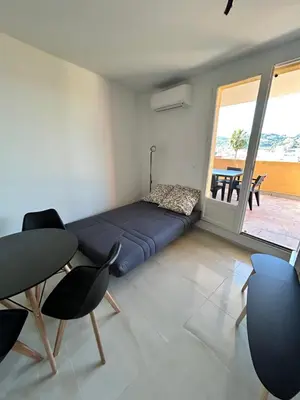 Coin salon dans l'établissement Home Sweet Home Vallauris