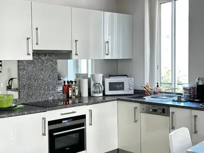 Cuisine ou kitchenette dans l'établissement Elegant studio a 50m de la Croisette et ses plages - Ada Serenity Beach