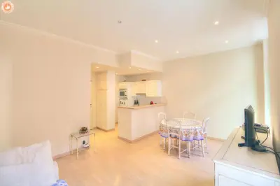 Cuisine ou kitchenette dans l'établissement ALC - FONT3 - 10 min PALAIS