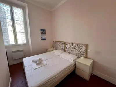 Un ou plusieurs lits dans un hébergement de l'établissement A004 - Bright apt Rue d'Antibes at 300m from beach Croisette
