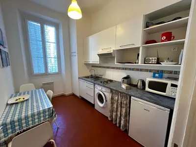 Cuisine ou kitchenette dans l'établissement A004 - Bright apt Rue d'Antibes at 300m from beach Croisette