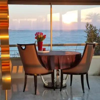 Lux- Apartment at Marina baie des Anges - with Panoramic Sea View