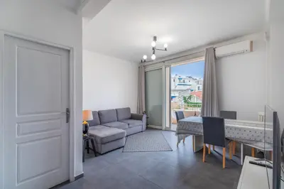 Coin salon dans l'établissement L'ESTEREL Au pied de la méditerranée 6 couchages