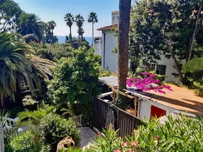 Jardin de l'établissement Romantic house Golfe Juan