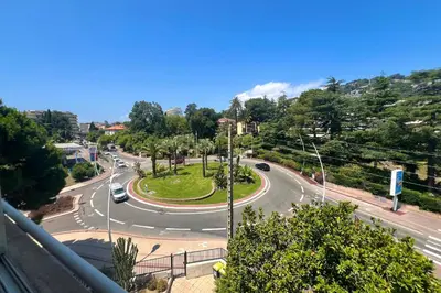 Plan de l'établissement CANNES - STUDIO proximité Mer et commerces