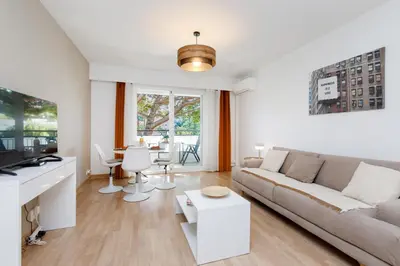Coin salon dans l'établissement Studio très spacieux et Design LE BELLA Climatisé