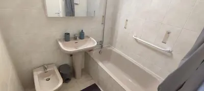 Salle de bains dans l'établissement Trois pièces au cœur d'Antibes ! proche plage et parking a disposition