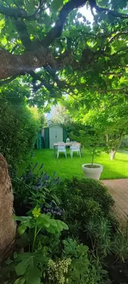 Jardin de l'établissement FRGK Coastal House , Garden Near Beaches & Ultra-Fast Wi-Fi