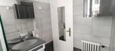 Salle de bains dans l'établissement T3 spacious 60 m near the beach of Cannes