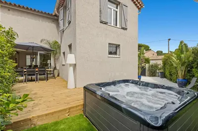 Plan de l'établissement Luxueuse Villa L'Olivier Cannes 4 chambres jacuzzi
