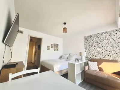 Un ou plusieurs lits dans un hébergement de l'établissement 30m2 vue mer terrasse à 1min des plages