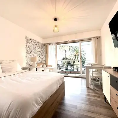 30m2 vue mer terrasse à 1min des plages