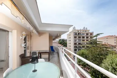 Plan de l'établissement Cœur de Cannes Élégance & Détente avec Terrasse