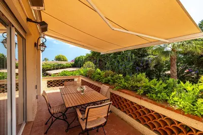 Jardin de l'établissement Villa Marli