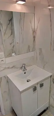 Salle de bains dans l'établissement Grand T2 Meublé-Juan Pins-Logt8