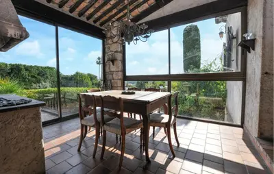 Balcon ou terrasse dans l'établissement Lovely Home In Antibes
