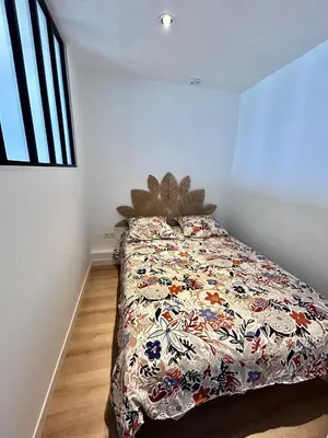 Un ou plusieurs lits dans un hébergement de l'établissement Seaside Serenity - Antibes - Beachfront Apartment -