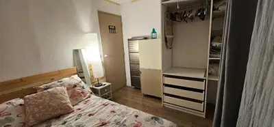 Un ou plusieurs lits dans un hébergement de l'établissement Petite Villa 4-6 personnes belles terrasses, piscine, plages