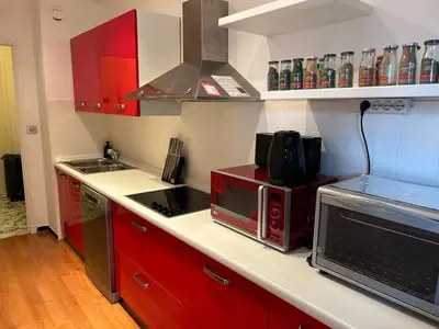 Cuisine ou kitchenette dans l'établissement Appartement T2 bord de mer