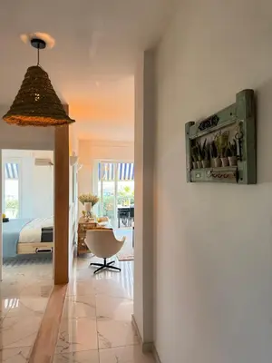 Coin salon dans l'établissement Large Luxury Apartment with garden view over the ocean