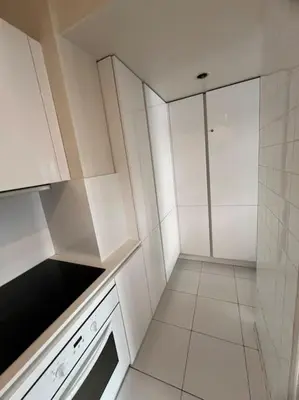 Cuisine ou kitchenette dans l'établissement Appartement terrasse Croisette