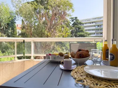 Nourriture dans l'appartement ou à proximité