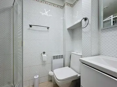 Salle de bains dans l'établissement INTUITION - Cannes centre - 6-8 Couchages