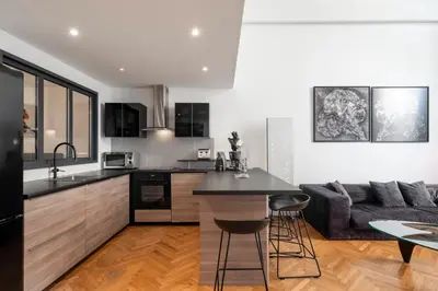 Cuisine ou kitchenette dans l'établissement Triplex Gallia Luxe Cannes
